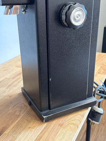 SCRATCH & DENT - GOOD | Ditting KFA1403 Retail Coffee Grinder