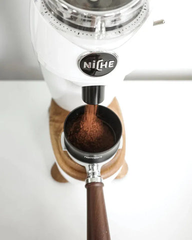 Normcore 54mm Magnetic Dosing Funnel